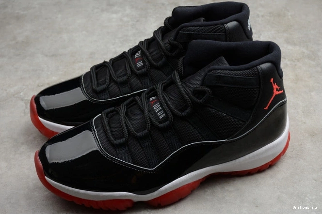 Retro Playoffs Bred  (2019) 378037-061 11 Jordan 1206